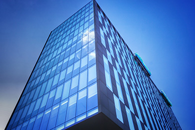 青岛海高口岸效劳中心项目喜迎封顶